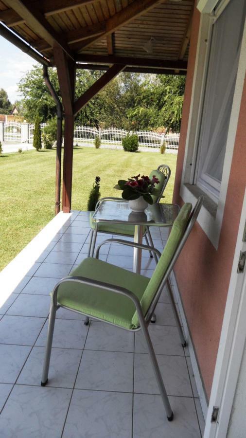 Ferienhaus Am Plattensee Balatonmáriafürdő المظهر الخارجي الصورة